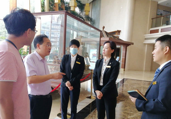 20200826 丹阳局开展接收境外卫星电视节目专项检查2.jpg