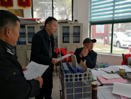 1b 宣传进物业.jpg