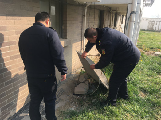 3 拆除小耳朵.jpg